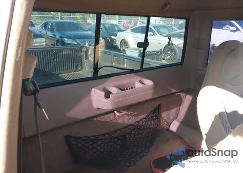 1998 Ford Ranger Xl/Xlt from USA, damaged, VIN 1FTYR14C0WPB46658